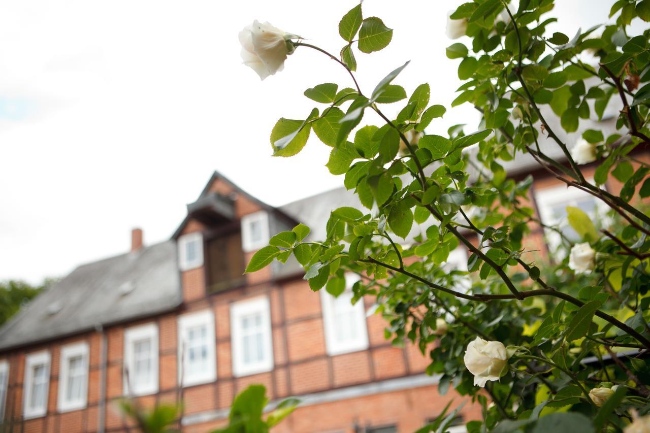 Landhotel Zum Pottkuchen Kalbe  Екстер'єр фото